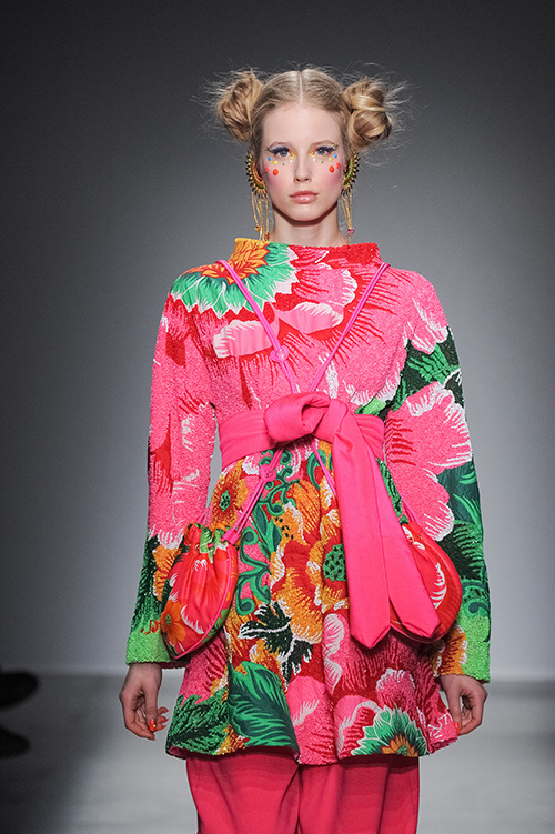 マニッシュ アローラ(manish arora) 2014-15年秋冬ウィメンズコレクション  - 写真53