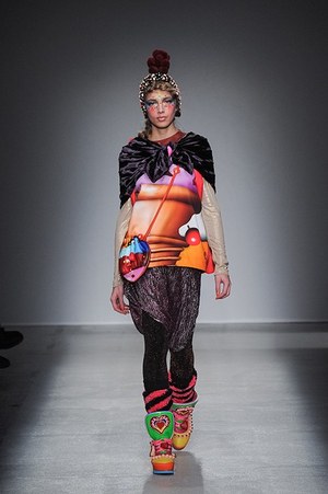 マニッシュ アローラ(manish arora) 2014-15年秋冬ウィメンズコレクション シルエット - 写真4
