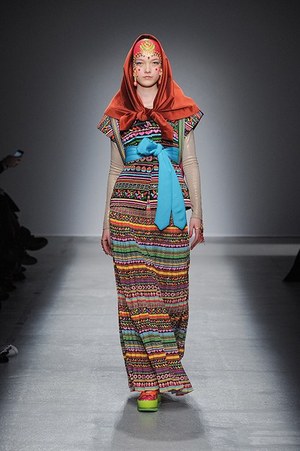マニッシュ アローラ(manish arora) 2014-15年秋冬ウィメンズコレクション シルエット - 写真9