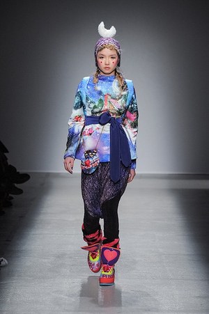 マニッシュ アローラ(manish arora) 2014-15年秋冬ウィメンズコレクション シルエット - 写真14