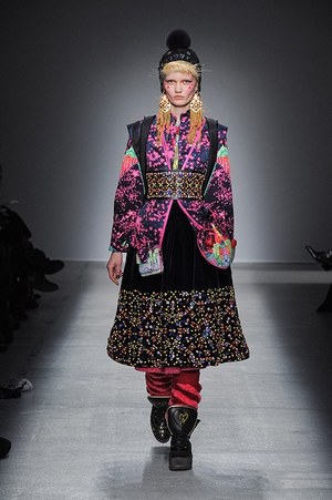 マニッシュ アローラ(manish arora) 2014-15年秋冬ウィメンズコレクション シルエット - 写真22