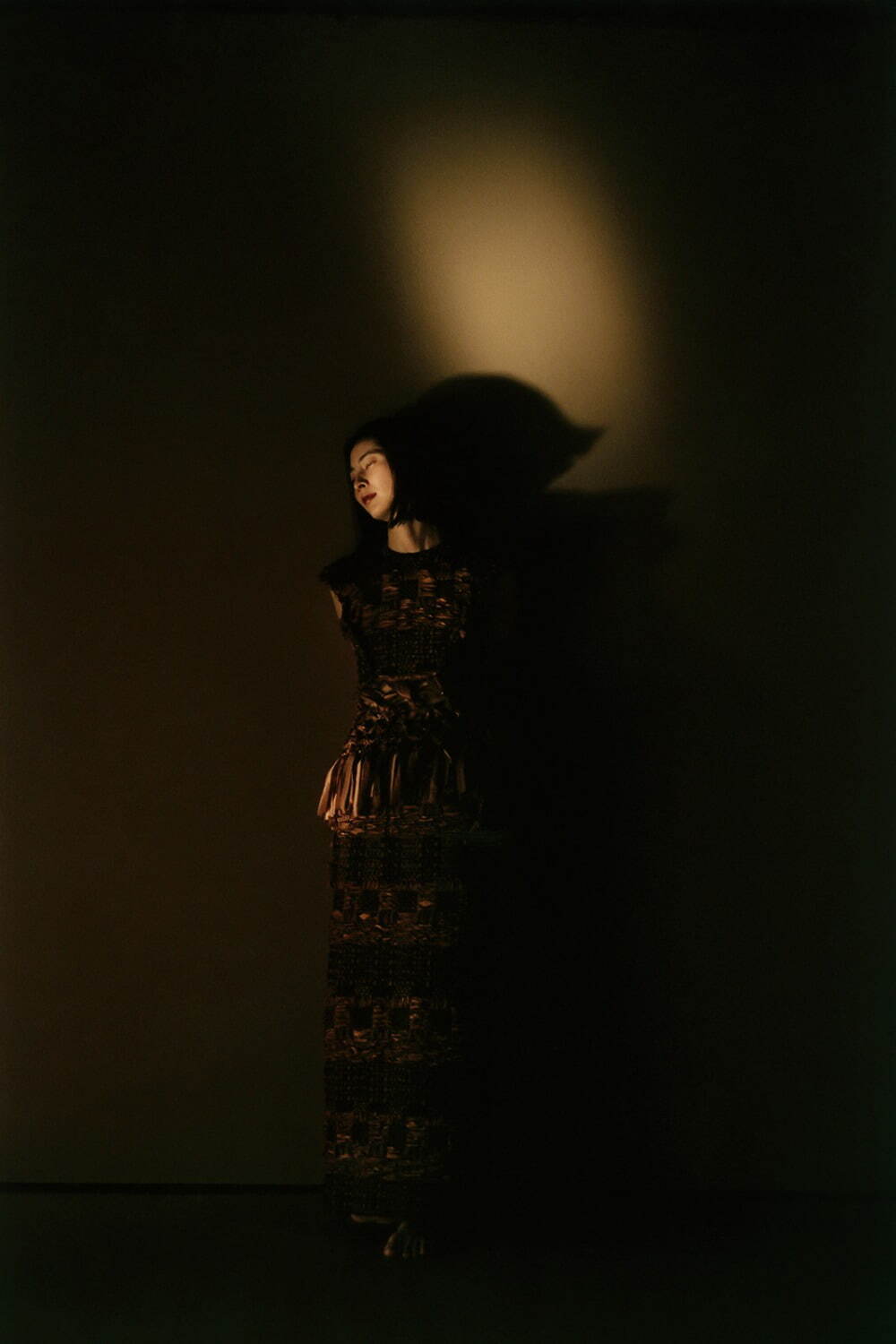 マメ クロゴウチ 2023年春夏<span>コレクション</span> - 写真4