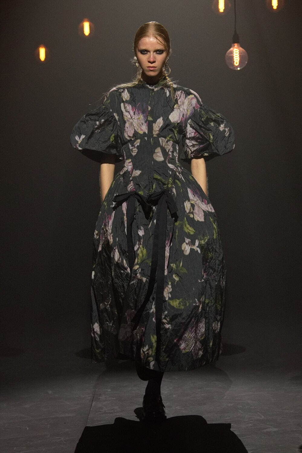 アーデム(ERDEM) 2023-24年秋冬ウィメンズコレクション  - 写真4