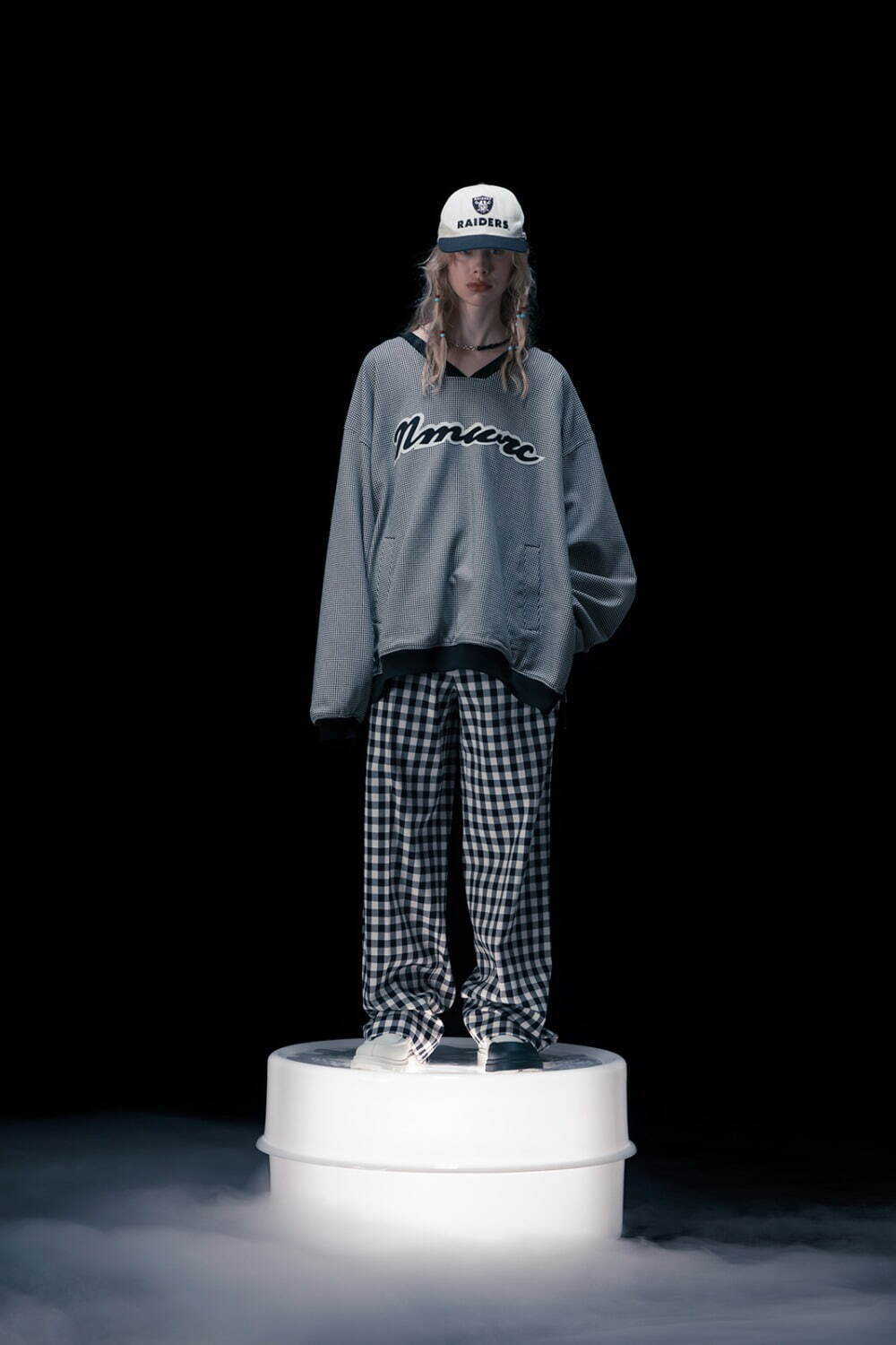 ネオンサイン 2023年春夏<span>コレクション</span> - 写真33
