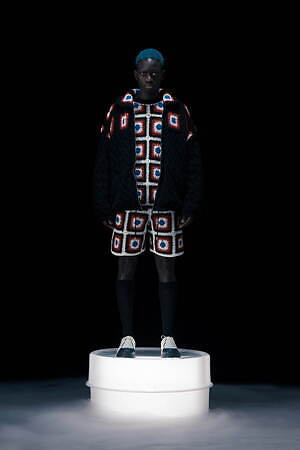 ネオンサイン(NEON SIGN) 2023年春夏ウィメンズ&メンズコレクション  - 写真1