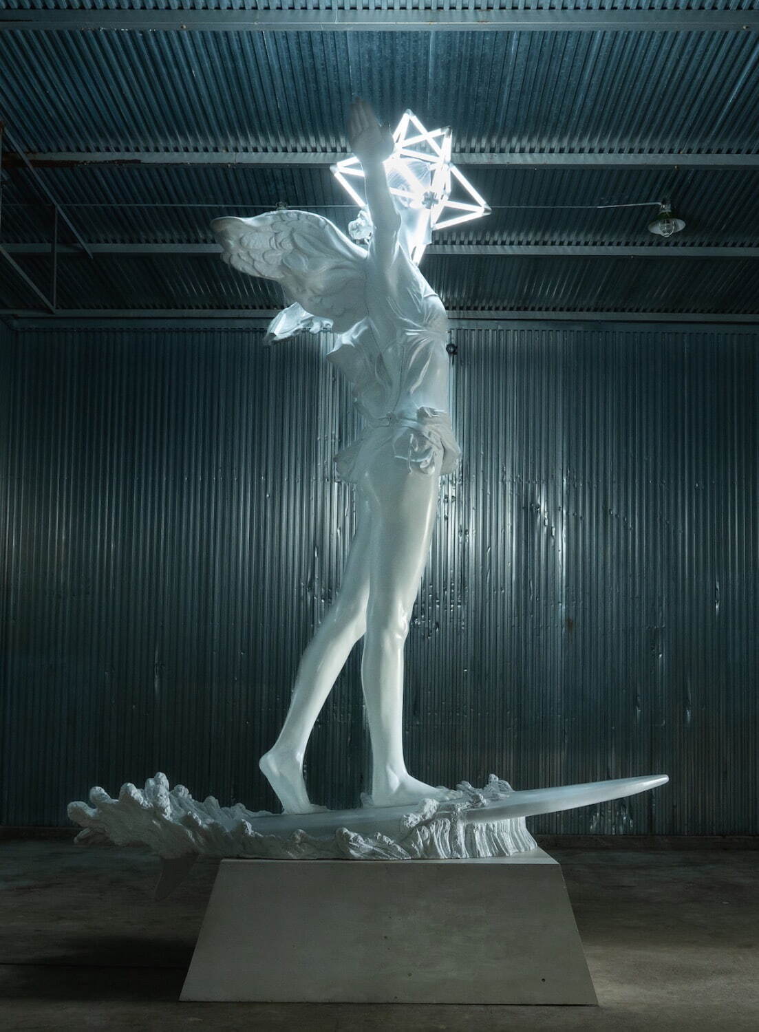 小谷元彦 《Surf Angel (Provisional Monument 2)》 2022年
photo by Keisuke Hirai