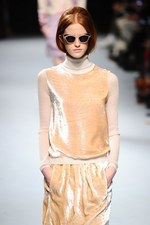 ニナ リッチ 2014-15年秋冬コレクション - 麗しい花々をリュクス＆センシュアルに纏う｜写真38