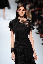 ニナ リッチ 2014-15年秋冬コレクション - 麗しい花々をリュクス＆センシュアルに纏う｜写真62