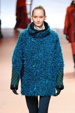 イッセイ ミヤケ(ISSEY MIYAKE) 森の鼓動｜写真30