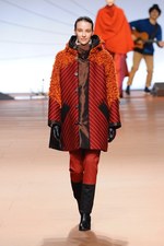 イッセイ ミヤケ(ISSEY MIYAKE) 森の鼓動｜写真31