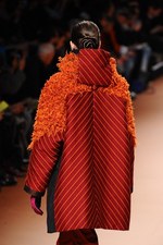 イッセイ ミヤケ(ISSEY MIYAKE) 森の鼓動｜写真33