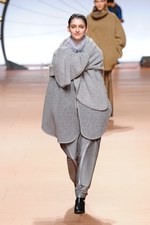 イッセイ ミヤケ(ISSEY MIYAKE) 森の鼓動｜写真36