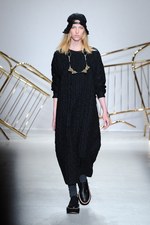 ジュリアン デイヴィッド 2014-15年秋冬コレクション - 素材で遊ぶ、都会派ストリートルック｜写真14