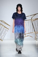 ジュリアン デイヴィッド 2014-15年秋冬コレクション - 素材で遊ぶ、都会派ストリートルック｜写真48