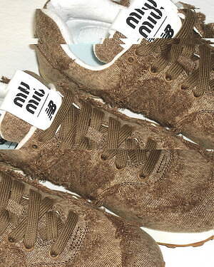 ミュウミュウ(MIU MIU), ニューバランス(New Balance) 574｜写真7