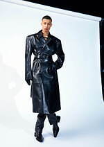 H&M×ミュグレーが初コラボ - ショート丈のデニムジャケットやボディスーツ、アーカイブのリメイクも｜写真37