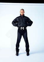 H&M×ミュグレーが初コラボ - ショート丈のデニムジャケットやボディスーツ、アーカイブのリメイクも｜写真39