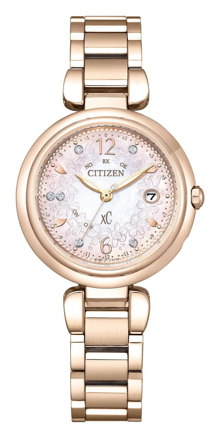 シチズン クロスシー“桜モチーフ”の限定腕時計、花びらのインデックス 