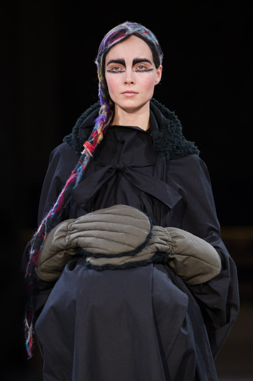 ヨウジヤマモト(Yohji Yamamoto) 2014-15年秋冬ウィメンズコレクション ディテール - 写真21