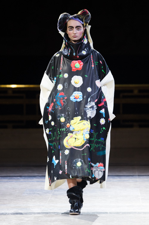 ヨウジヤマモト(Yohji Yamamoto) 2014-15年秋冬ウィメンズコレクション シルエット - 写真42