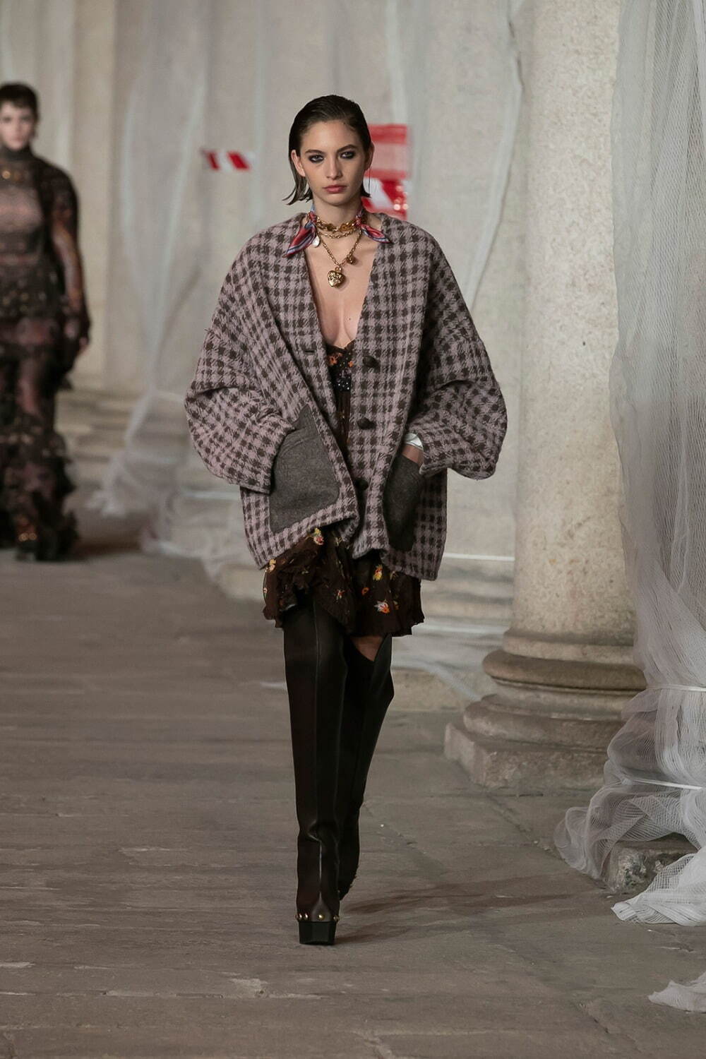 エトロ(ETRO) 2023-24年秋冬ウィメンズコレクション  - 写真34