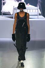 コンダクター 2023-24年秋冬コレクション - 悪夢から目覚め、恐怖と向き合う｜写真15