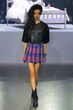 コンダクター 2023-24年秋冬コレクション - 悪夢から目覚め、恐怖と向き合う｜写真25