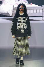 コンダクター 2023-24年秋冬コレクション - 悪夢から目覚め、恐怖と向き合う｜写真4