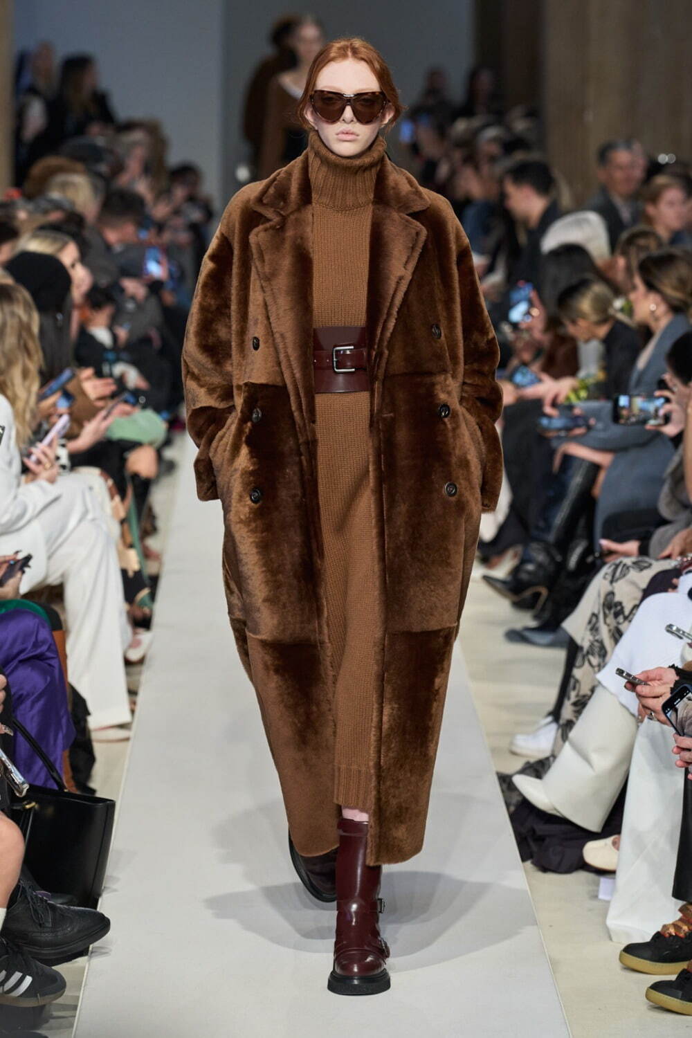 マックスマーラ(Max Mara) 2023-24年秋冬ウィメンズコレクション  - 写真12