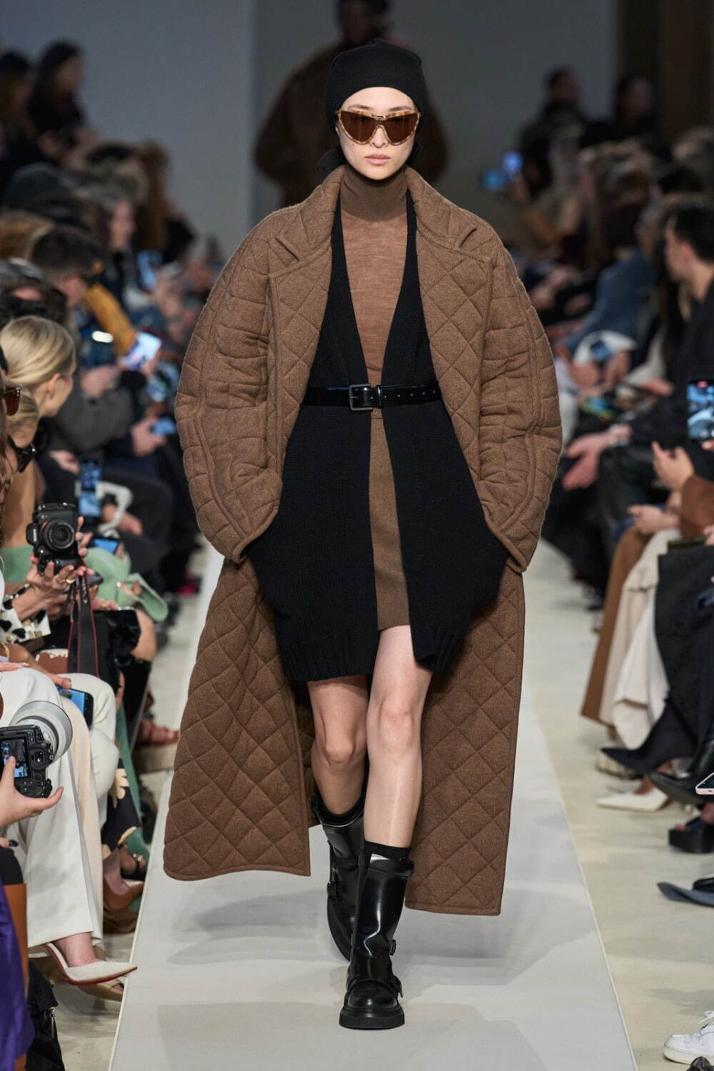 マックスマーラ(Max Mara) 2023-24年秋冬ウィメンズコレクション  - 写真36