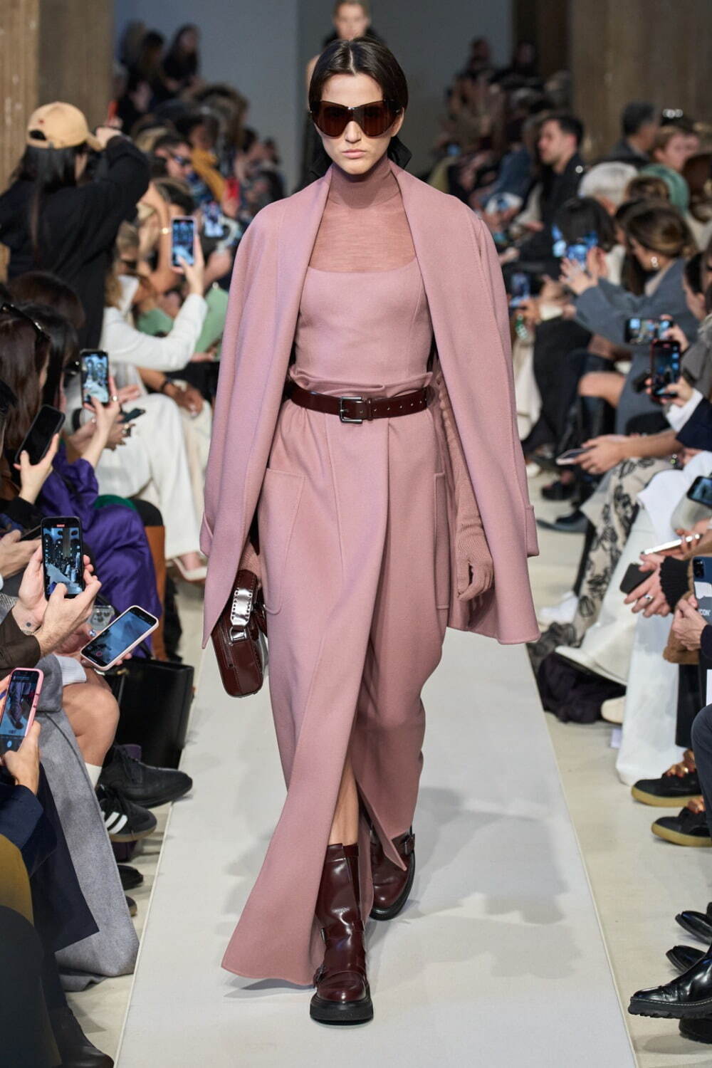 マックスマーラ(Max Mara) 2023-24年秋冬ウィメンズコレクション  - 写真38