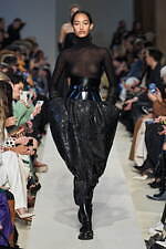 マックスマーラ 2023-24年秋冬コレクション - 18世紀に願った、自由と変革｜写真46