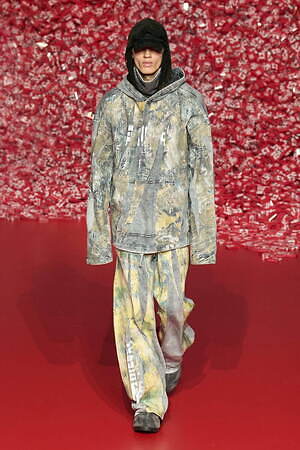 ディーゼル(DIESEL) 2023-24年秋冬ウィメンズ&メンズコレクション  - 写真31