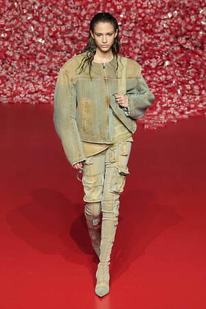 ディーゼル(DIESEL) 2023-24年秋冬ウィメンズ&メンズコレクション  - 写真43