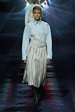 フェンディ 2023年秋冬ウィメンズコレクション - 裂け目から湧き立つエレガンス｜写真14