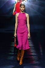 フェンディ 2023年秋冬ウィメンズコレクション - 裂け目から湧き立つエレガンス｜写真49