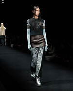 エムエム6 メゾン マルジェラ 2023年秋冬コレクション - 認識と構造の異化作用｜写真11