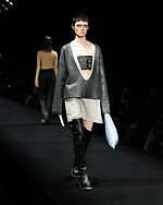 エムエム6 メゾン マルジェラ 2023年秋冬コレクション - 認識と構造の異化作用｜写真30