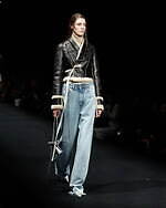 エムエム6 メゾン マルジェラ 2023年秋冬コレクション - 認識と構造の異化作用｜写真31