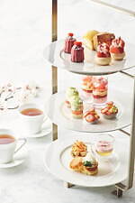 ストリングスホテル東京インターコンチネンタル、“桜＆いちご尽くし”のアフタヌーンティー｜写真2