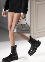 ヴァレンティノ 2023-24年秋冬ズコレクション、“ブラックタイ”を再定義｜写真4