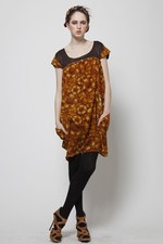 MEW New York(ミーウ ニューヨーク)、2010-2011年秋冬コレクション｜写真4