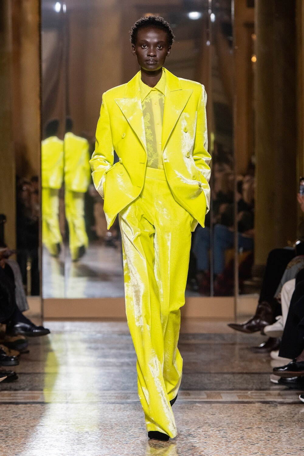 エルマンノシェルヴィーノ : ERMANNO SCERVINO - ファッションプレス