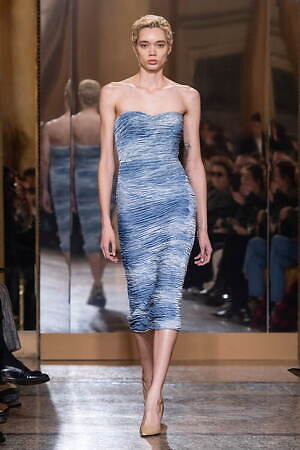 エルマンノ シェルヴィーノ(ERMANNO SCERVINO) 2023-24年秋冬ウィメンズコレクション  - 写真24