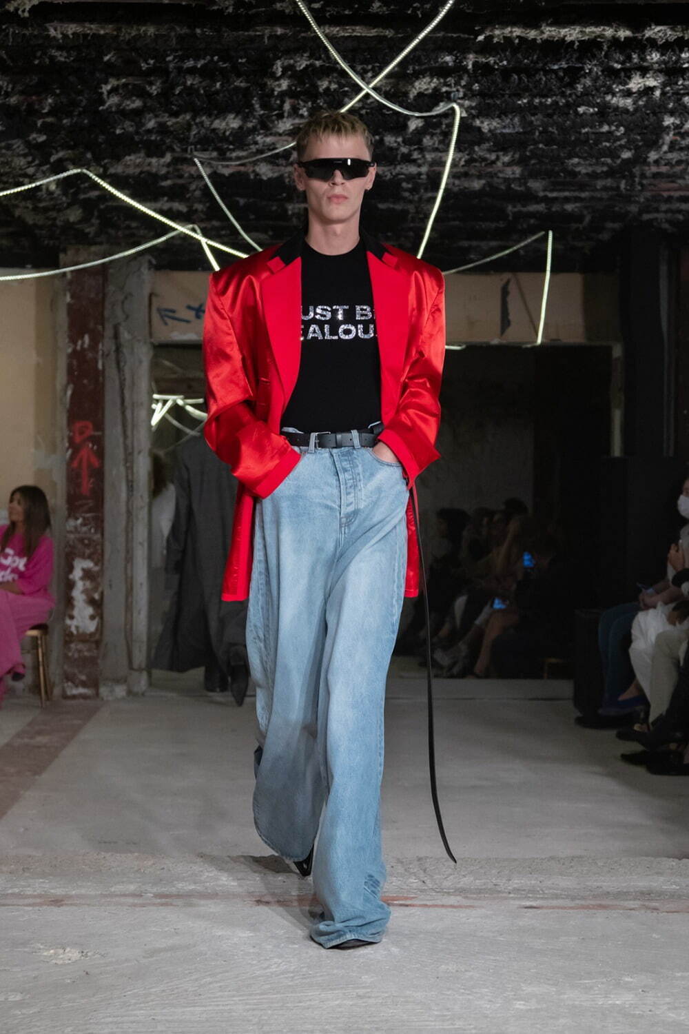 ヴェトモン(VETEMENTS) 2023年春夏ウィメンズ&メンズコレクション  - 写真42