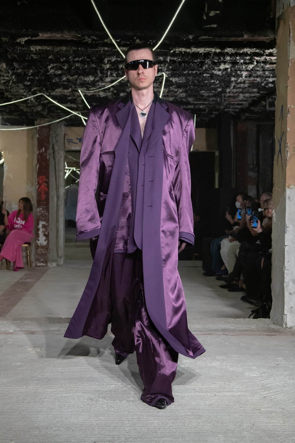 ヴェトモン(VETEMENTS) 2023年春夏ウィメンズ&メンズ