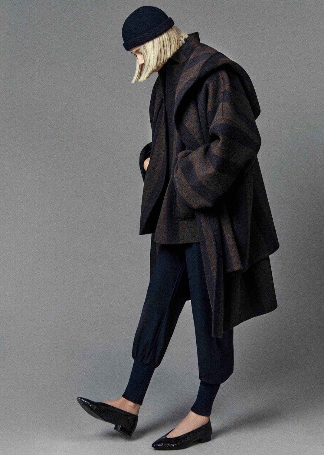 ロロ・ピアーナ 2023-24年秋冬｜ ラップコート