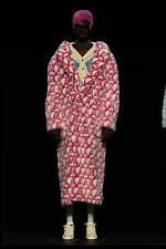 アンリアレイジ 2023年秋冬コレクション - 等しく異なる二つの世界を衣服に纏う｜写真38