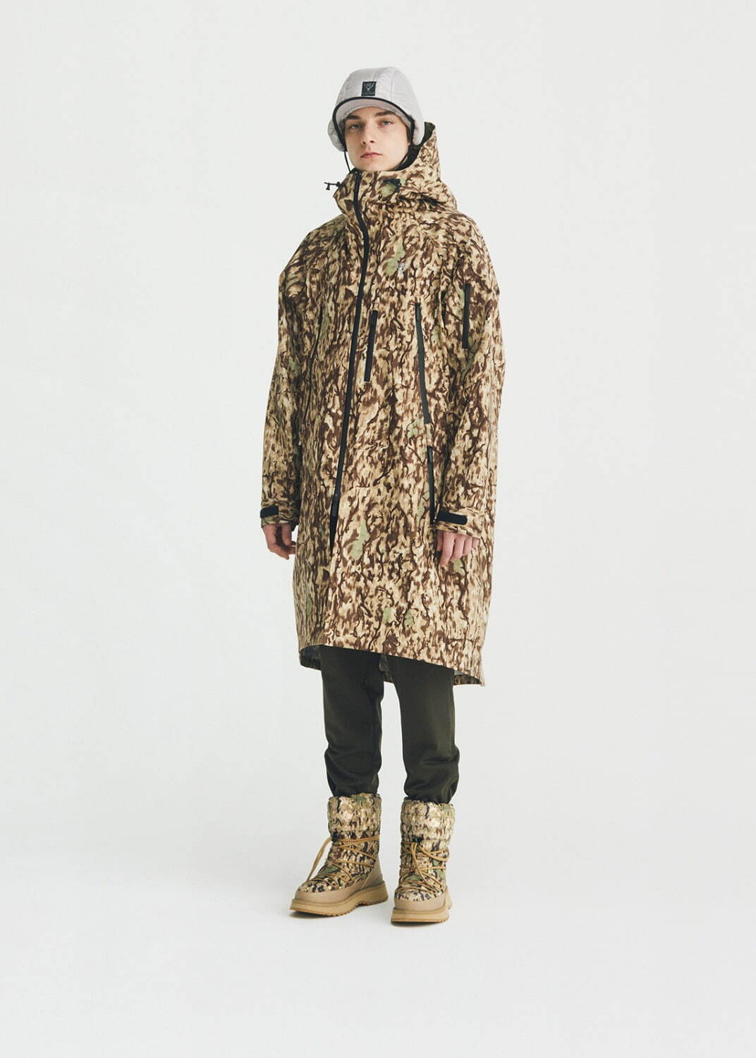 ブランドアイコンを落とし込んだ〈SOUTH2 WEST8〉 ジャカード