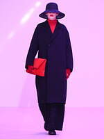 CFCL 23-24年秋冬コレクション - ニット技術にエレガンスを溶け込ませて｜写真2